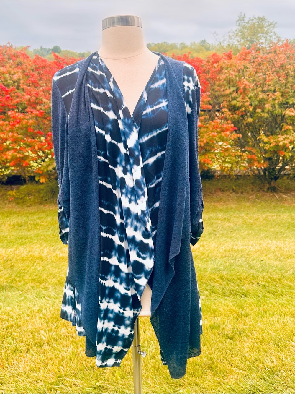 Alberto Makali Navy & White Tie-Dye Draped Open Front Cardigan